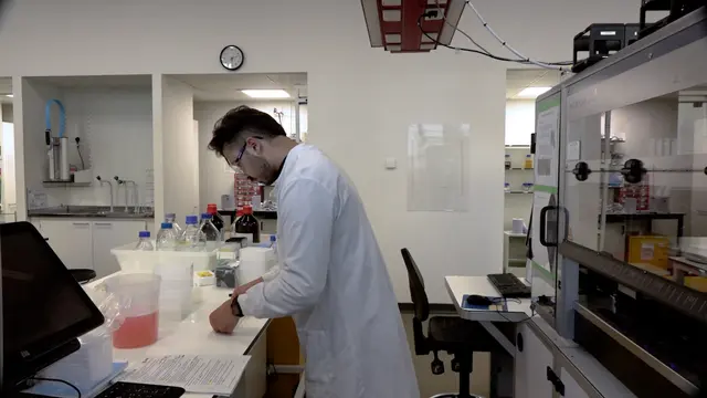 Effiziente Probenahme von genetisch kodierten Biosensoren Design Space mit einem Design of Experiment- und Automatisierungs-Workflow