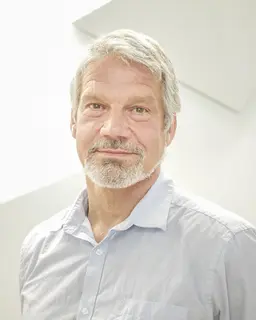 Tobias R. Kollmann